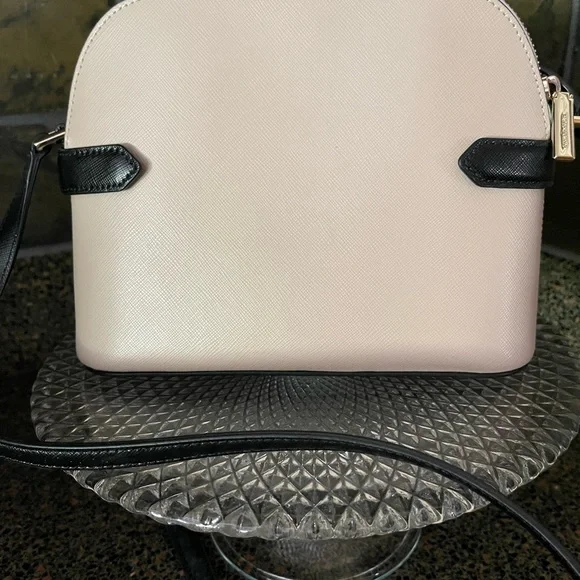 🎉SOLD🎉Kate Spade STACI COLORBLOCK Dome Crossbody Handbag Warm Beige Multi - Picture 5 of 13